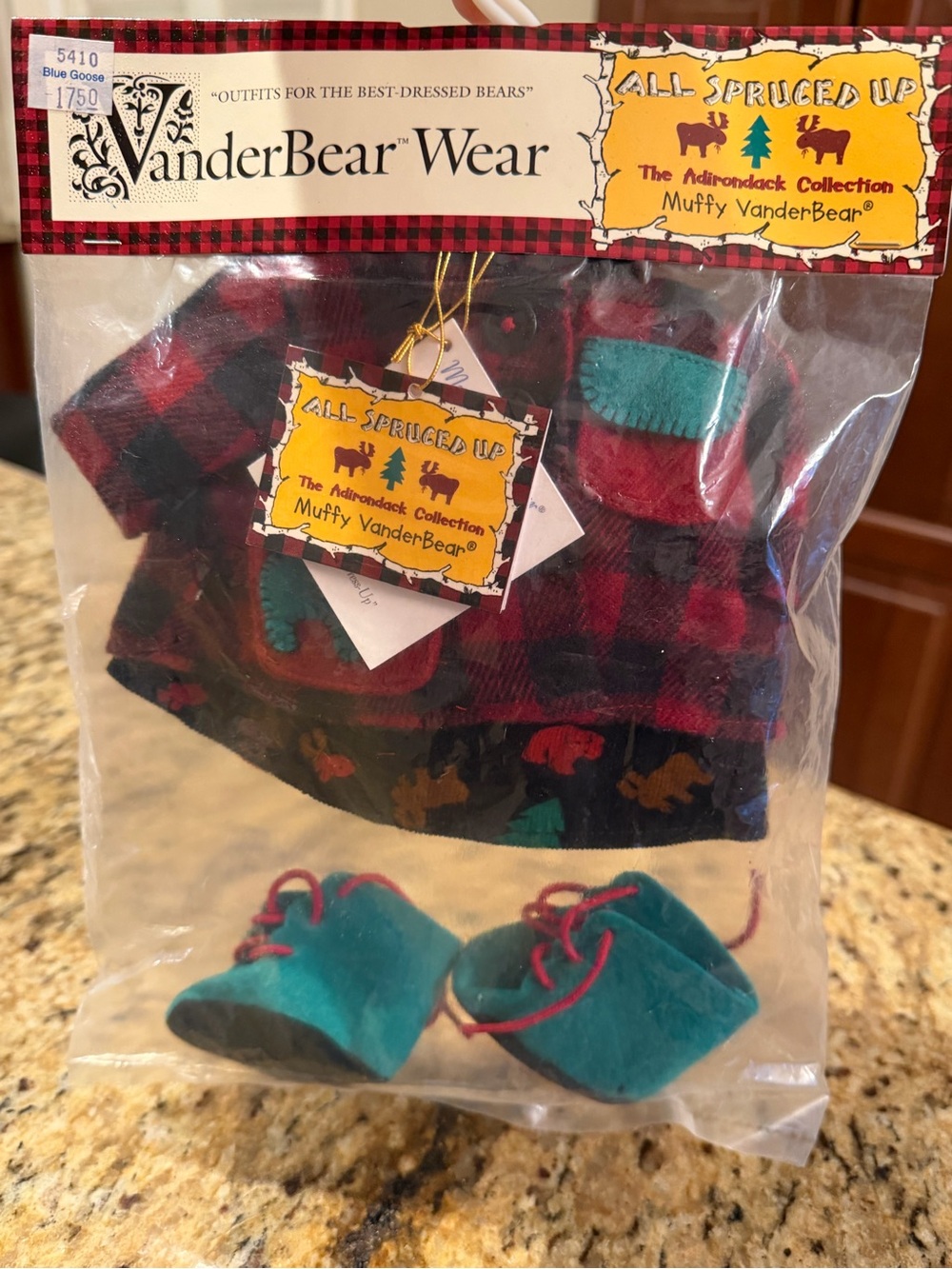 1998 NABCO All Spruced Up The Adirondack Collection Muffy VanderBear Outfit New